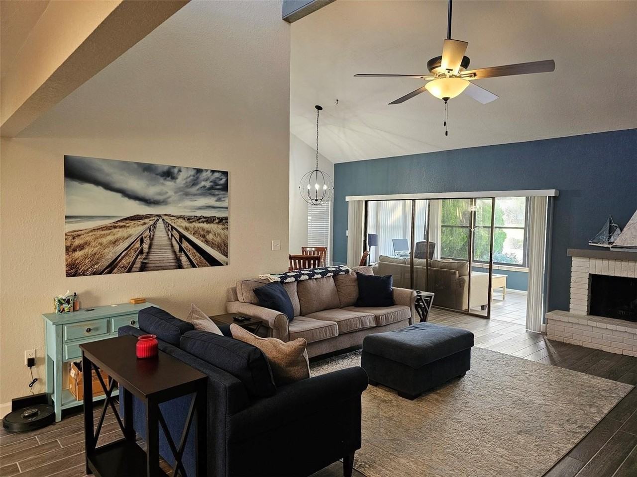 4522 La Jolla Dr - Photo 6 of 32