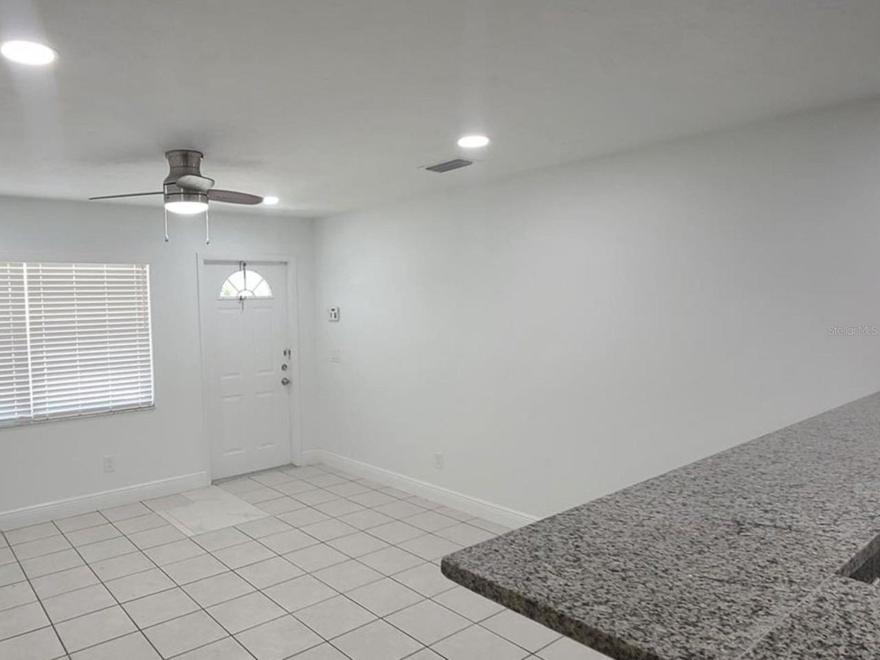 1108 59th Avenue Dr W - Photo 3 of 8