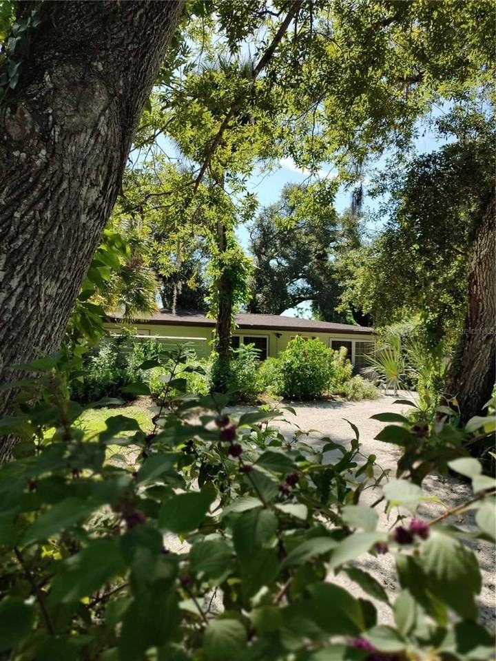 3400 Clark Dr - Photo 7 of 50