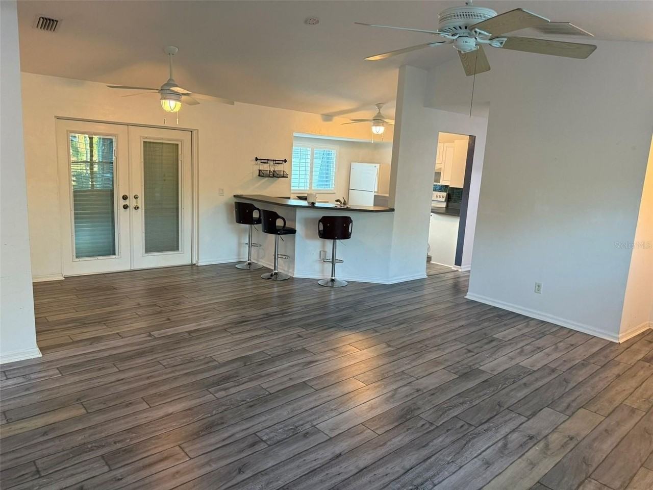 3254 Chastain St - Photo 3 of 19