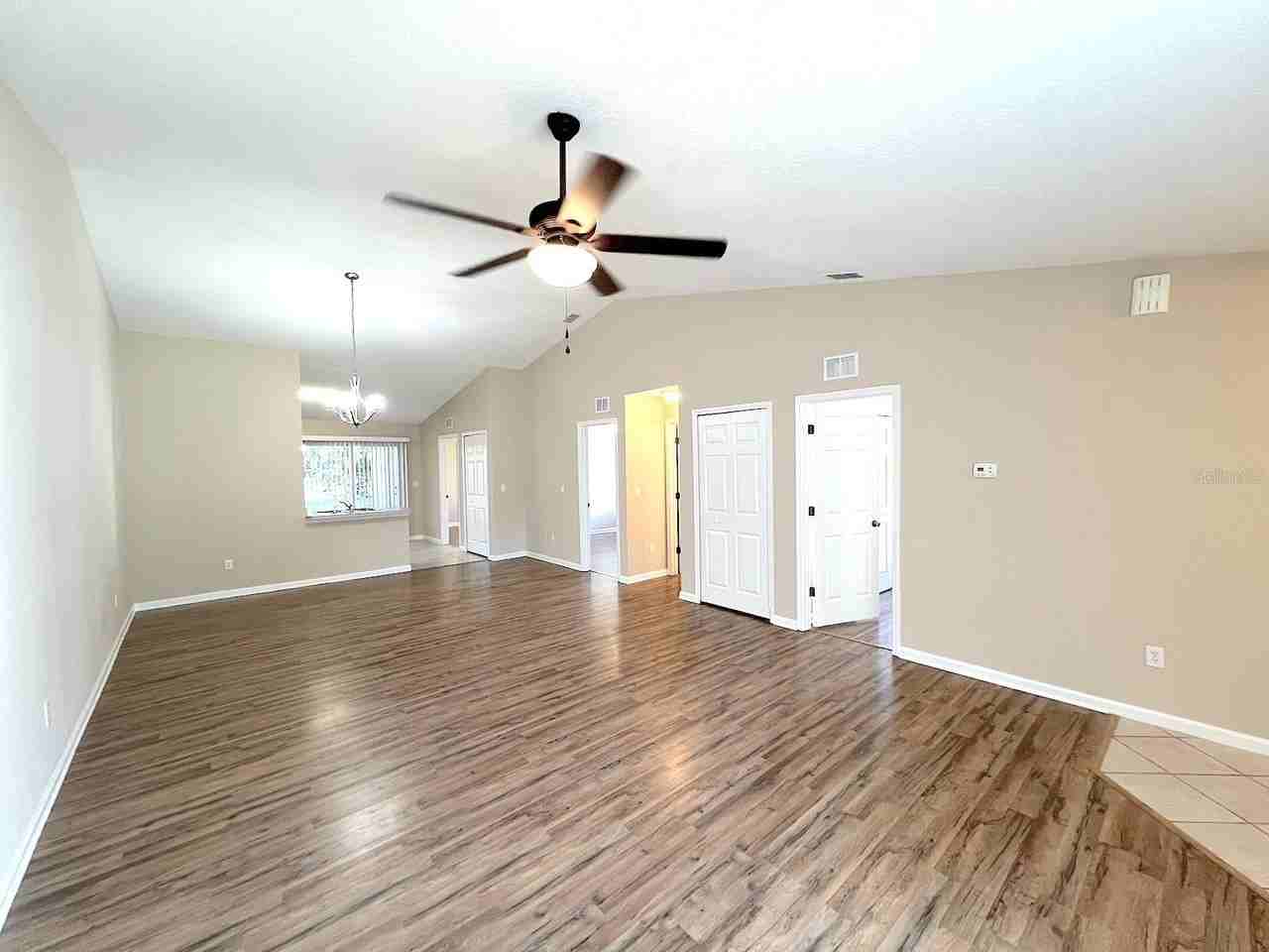41 Eton Ln #B - Photo 5 of 24