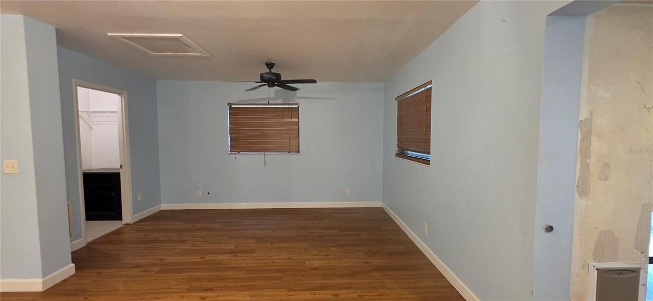17451 Southside Ct - Photo 7 of 19