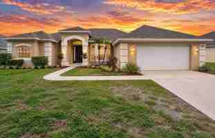 featured image of 125 Costa Loop