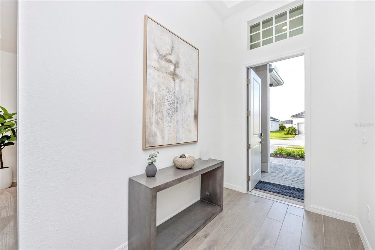 17662 Santorini Ct - Photo 3 of 50