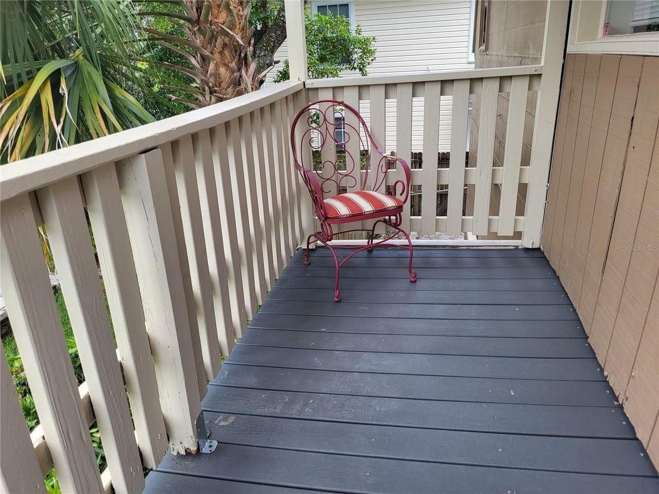 211 W Bay Ave #A - Photo 2 of 13