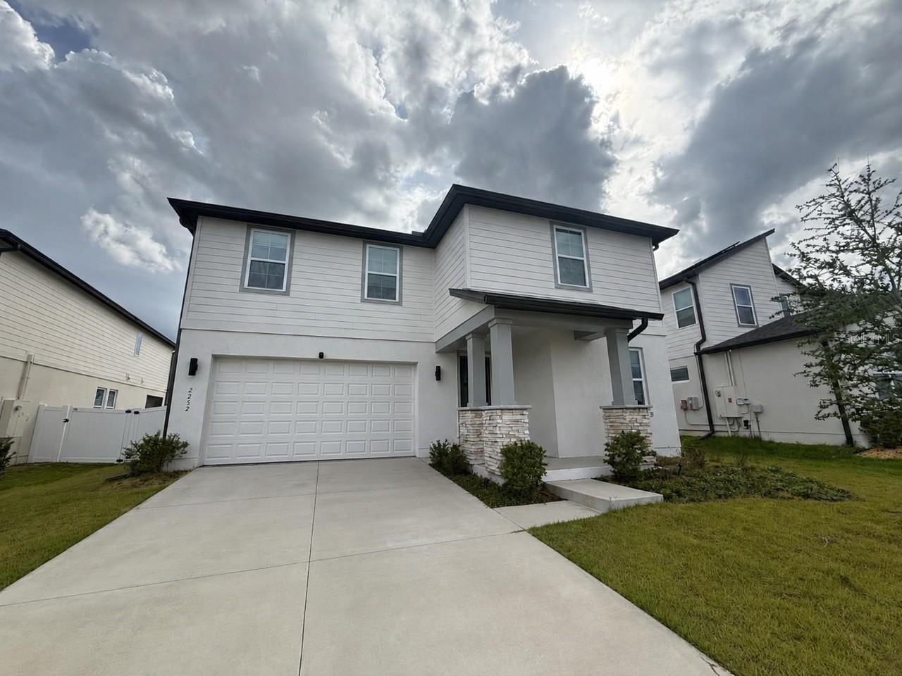 2252 Gold Summit St
