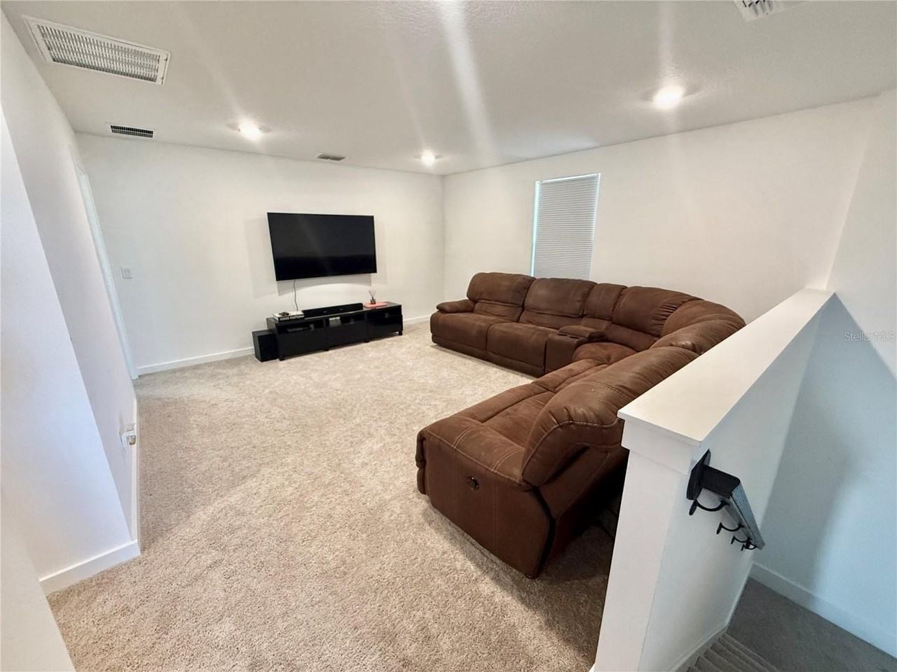 2252 Gold Summit St - Photo 7 of 21