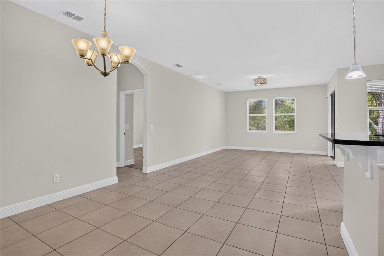 14656 Trapper Rd - Photo 5 of 28