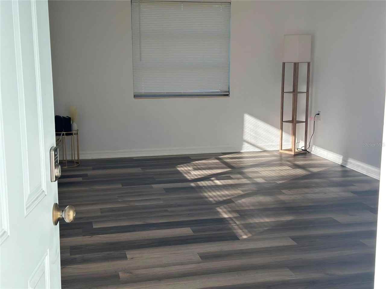 6 N Washington St - Photo 4 of 19