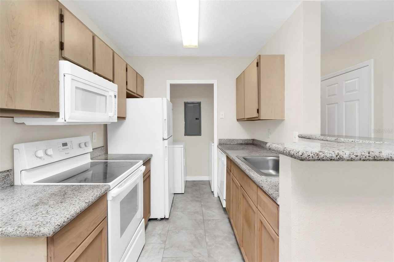4328 S Kirkman Rd #1311 - Photo 6 of 15