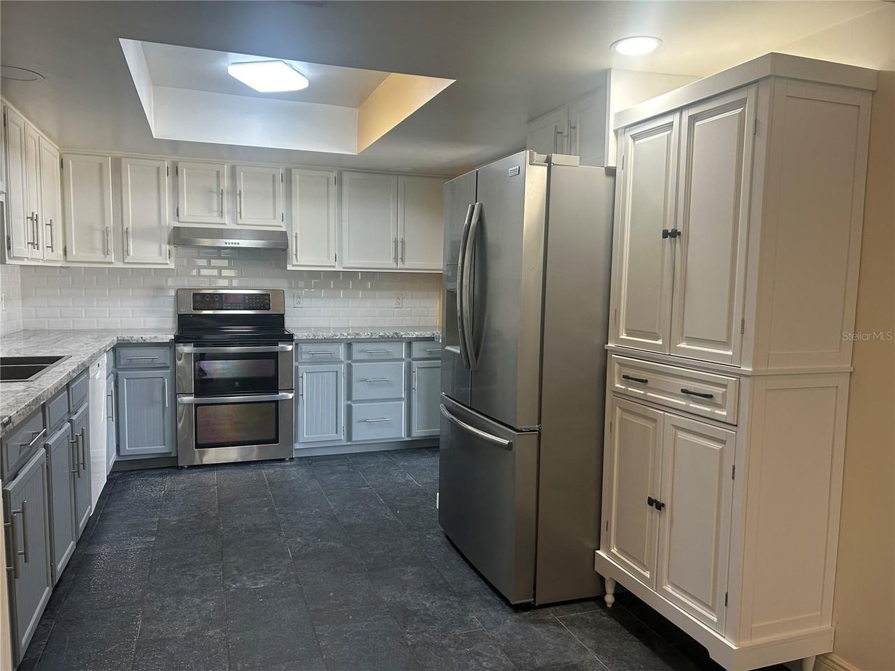 1243 Las Cruces Dr - Photo 5 of 14