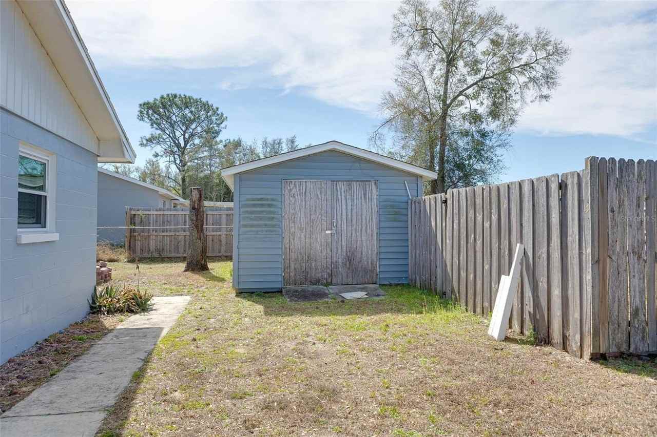 9782 Se 157th Ln - Photo 4 of 22