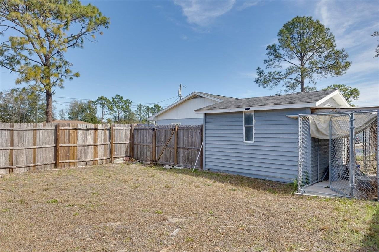 9782 Se 157th Ln - Photo 6 of 22