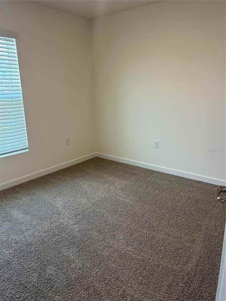 5784 Sw 130th Ln - Photo 4 of 18