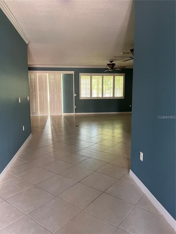8664 Sw 86th Cir - Photo 5 of 38