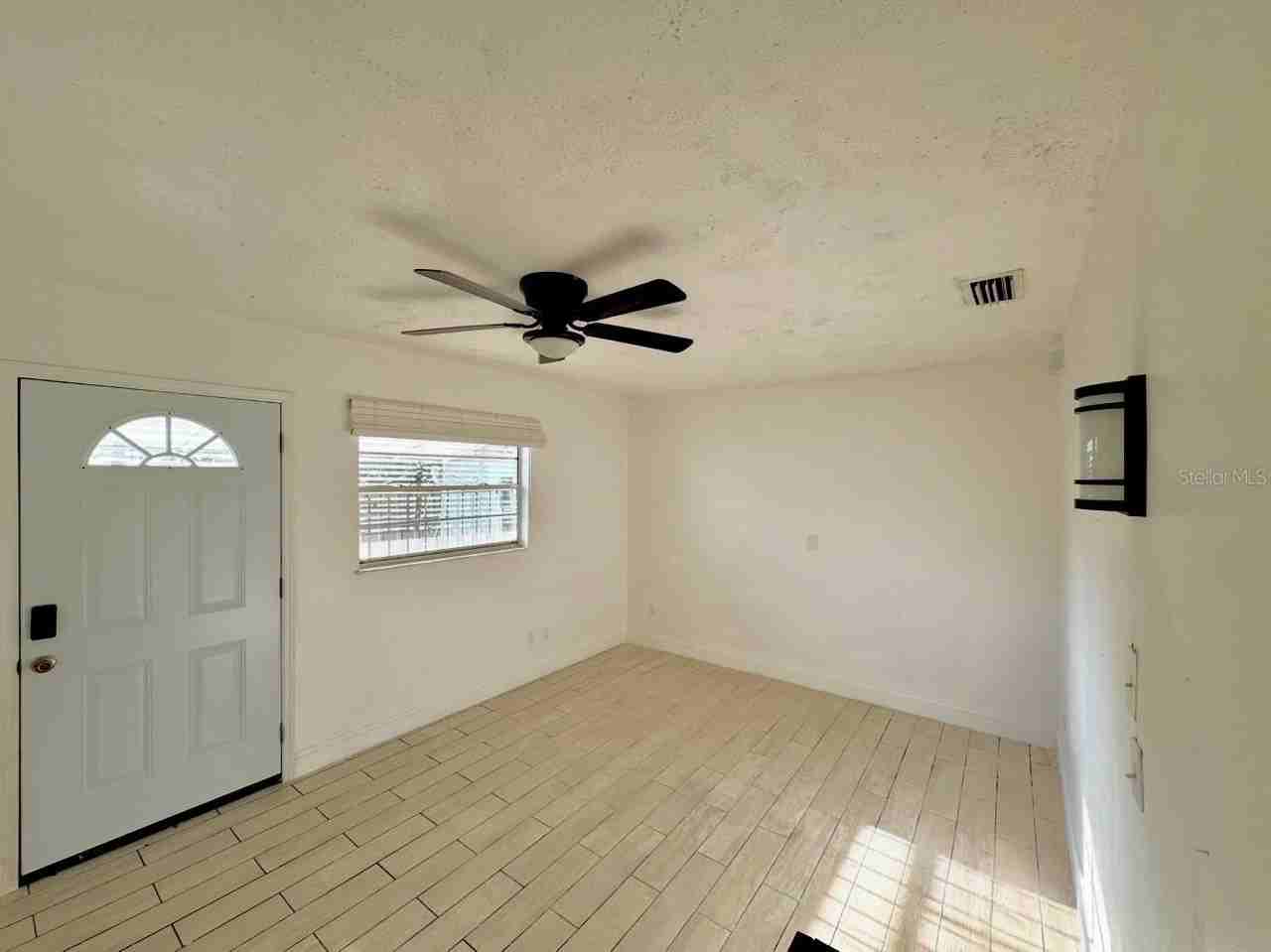6716 Paul Revere Ct - Photo 7 of 9