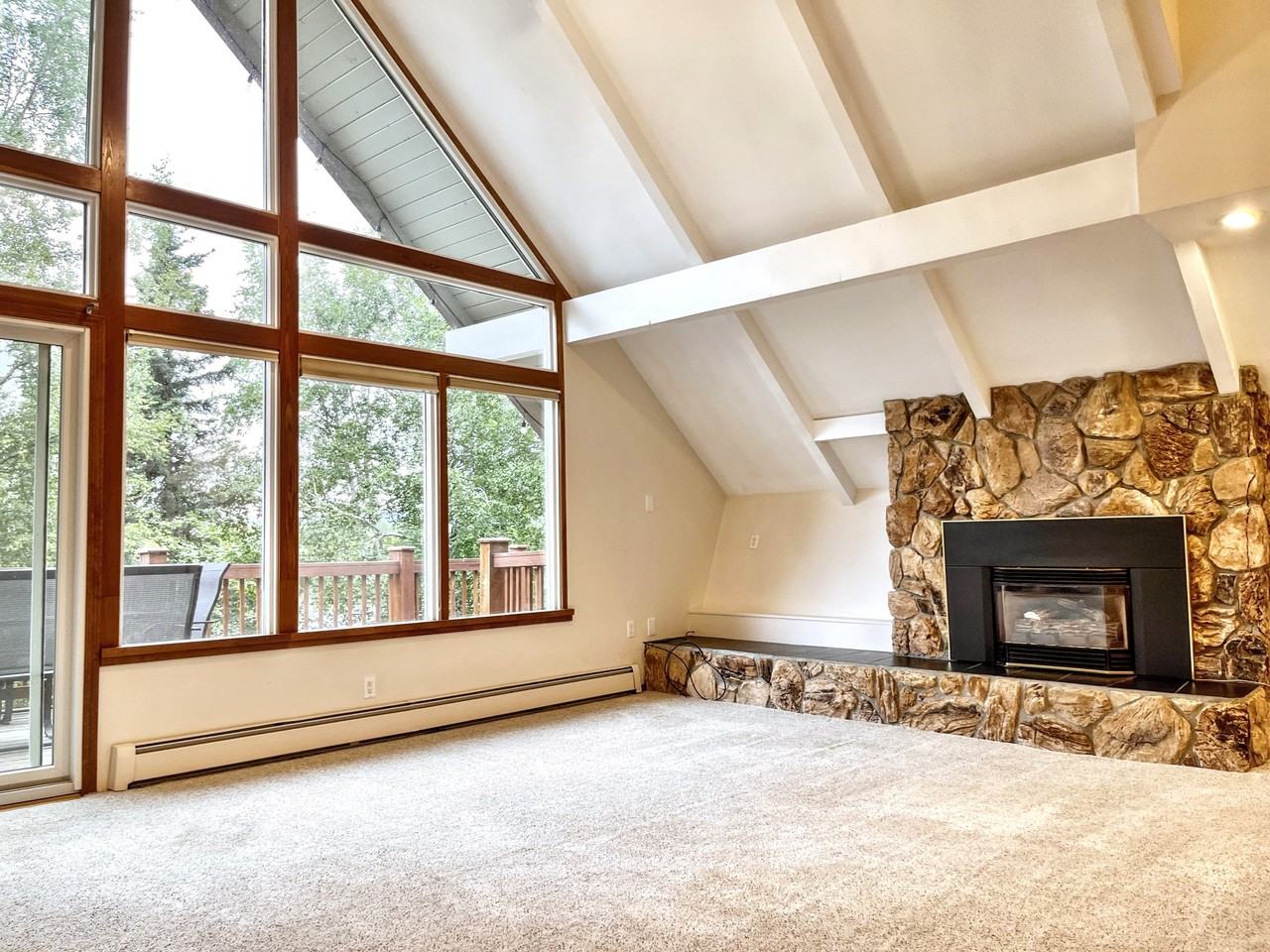 22454 Hilltop Cir #1 - Photo 3 of 10