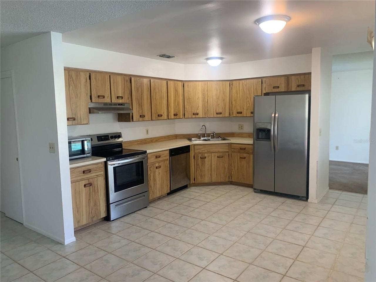 7681 Darci Ridge Ct - Photo 2 of 27
