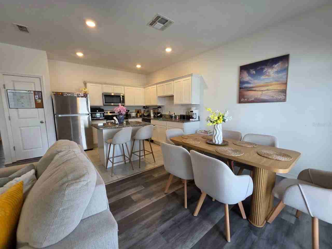 469 Madison Dr - Photo 7 of 22