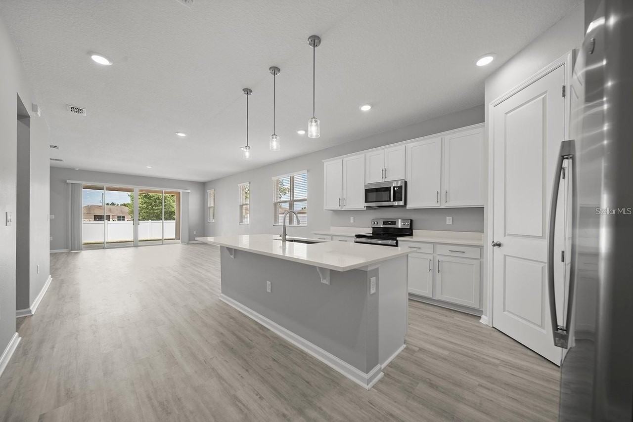 3003 Fin Rd - Photo 4 of 30