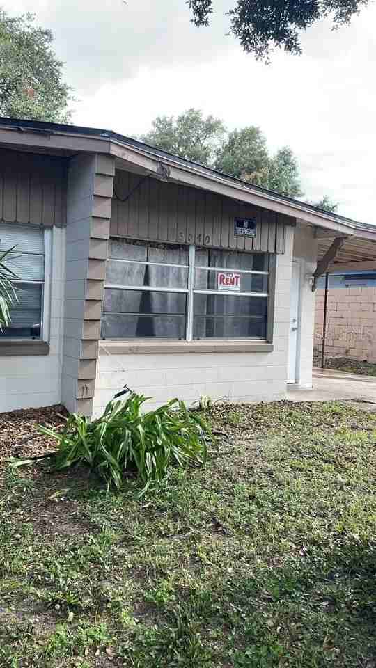 2040 Long St - Photo 2 of 8