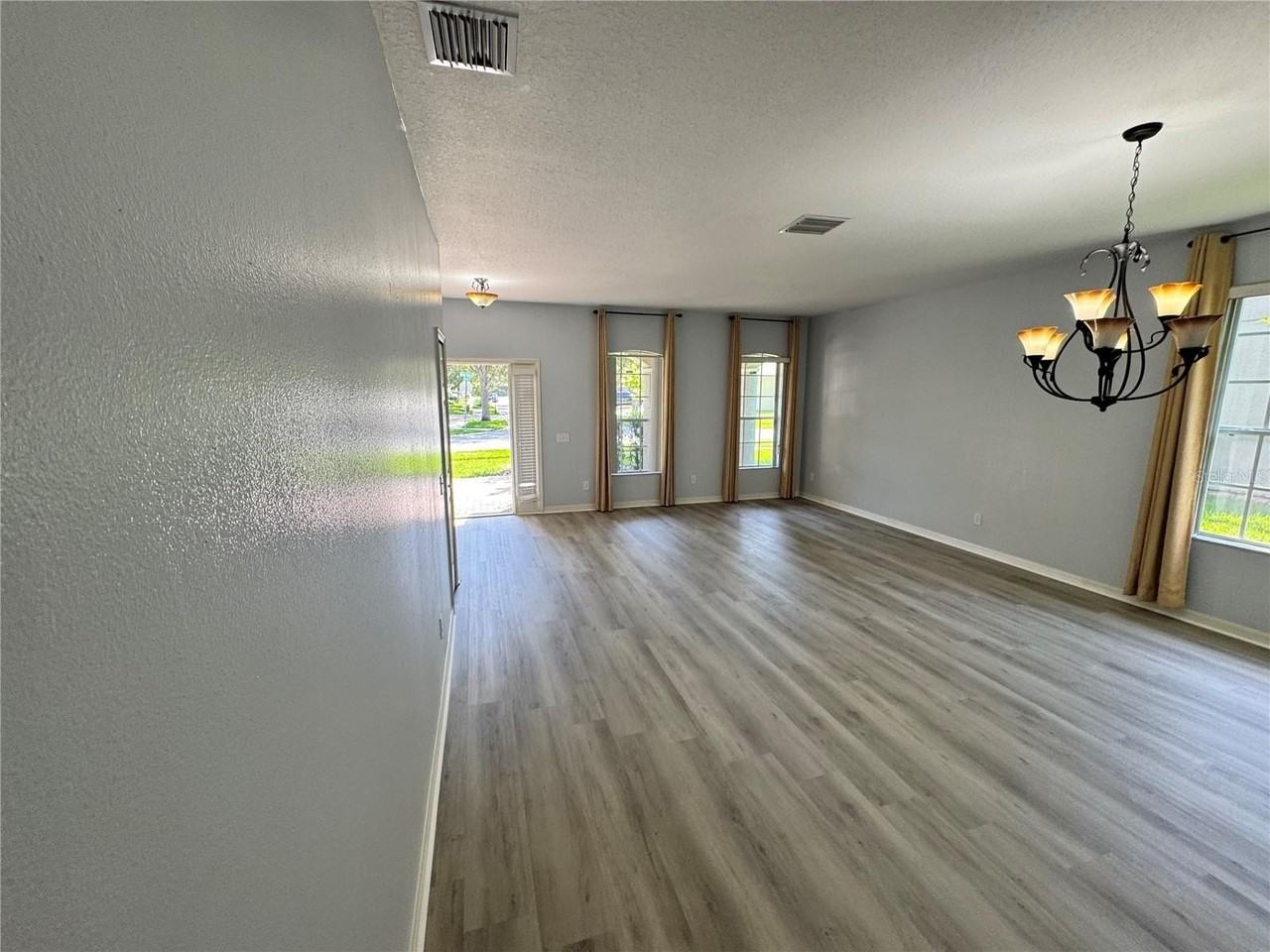 6823 Green Heron Dr - Photo 6 of 50