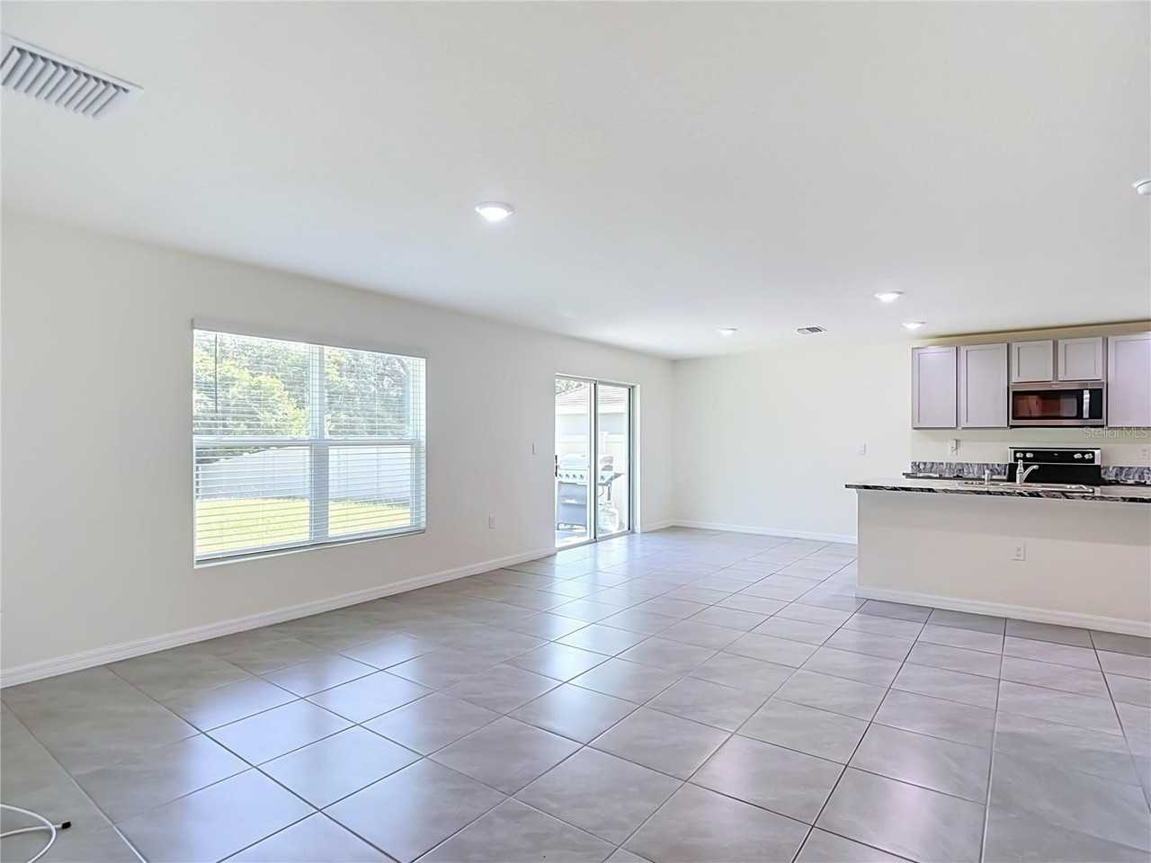 7737 Rosewood Garden Loop - Photo 6 of 50