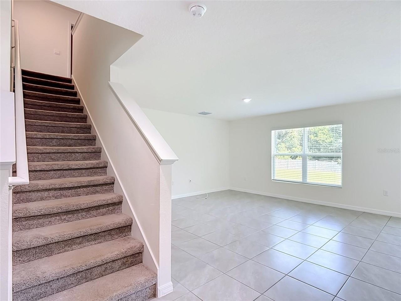 7737 Rosewood Garden Loop - Photo 7 of 50