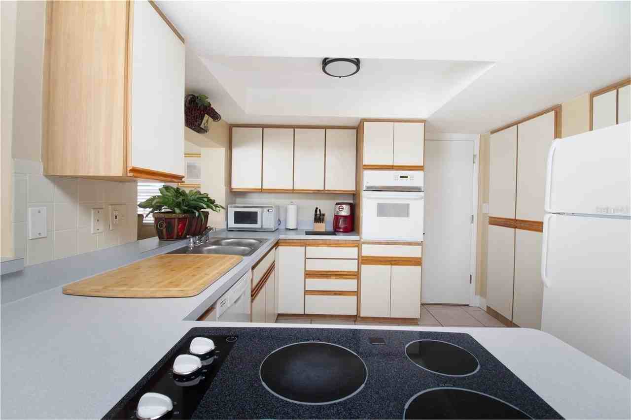 4333 Newbury Dr - Photo 7 of 27