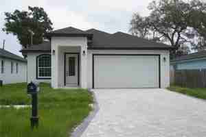 featured image of 8926 N Orleans Ave