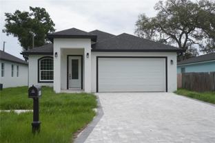 8926 N Orleans Ave - Photo 1 of 1
