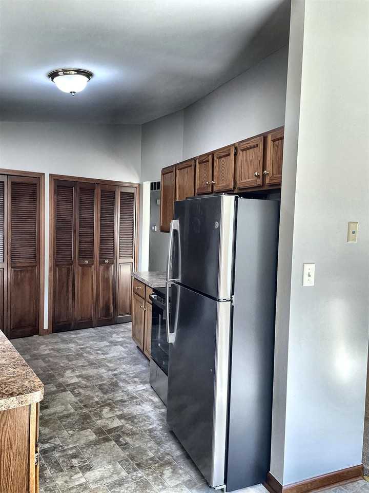 39359 Muffatt St - Photo 6 of 11
