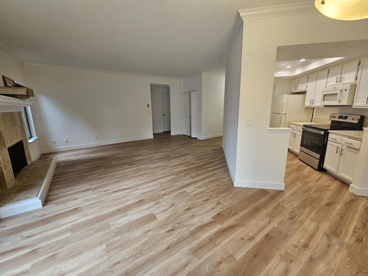 55 Cove Ln - Photo 3 of 22