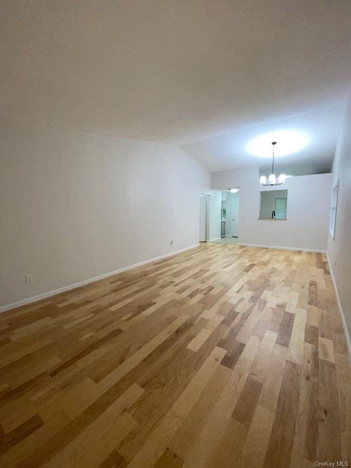 85 N Middletown Rd #D2 - Photo 6 of 20