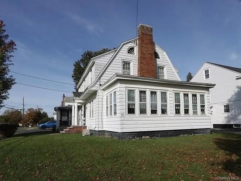 601 Wadsworth St - Photo 2 of 11