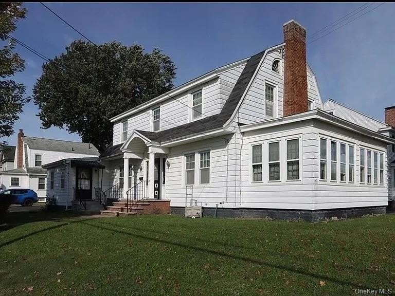 601 Wadsworth St - Photo 3 of 11