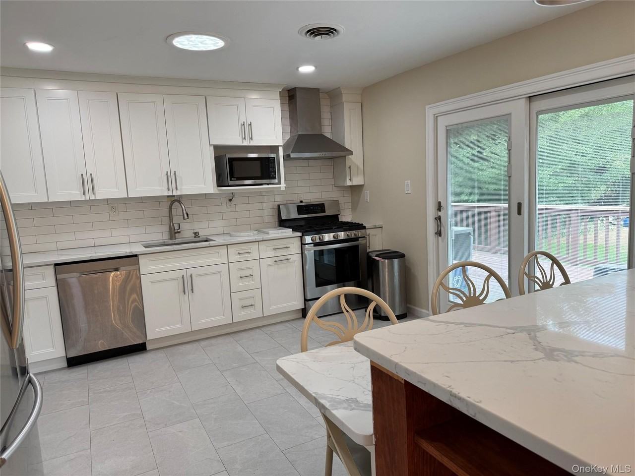 6 Candy Ln - Photo 3 of 6