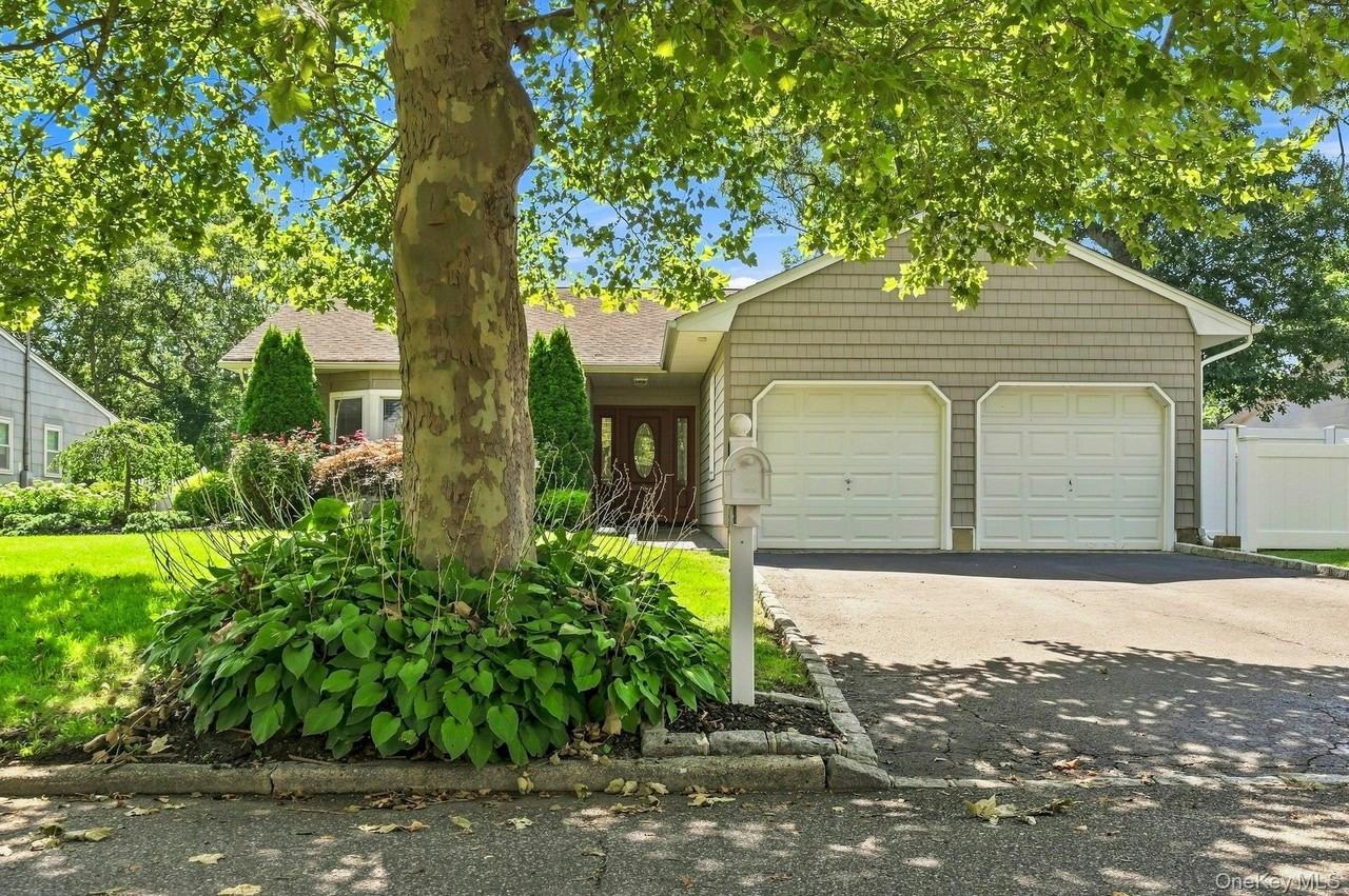 8 Marlan Ct - Photo 4 of 39