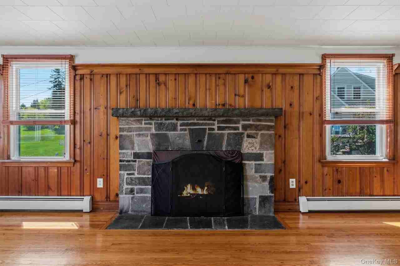 36 Old Indian Rd #2 - Photo 3 of 19