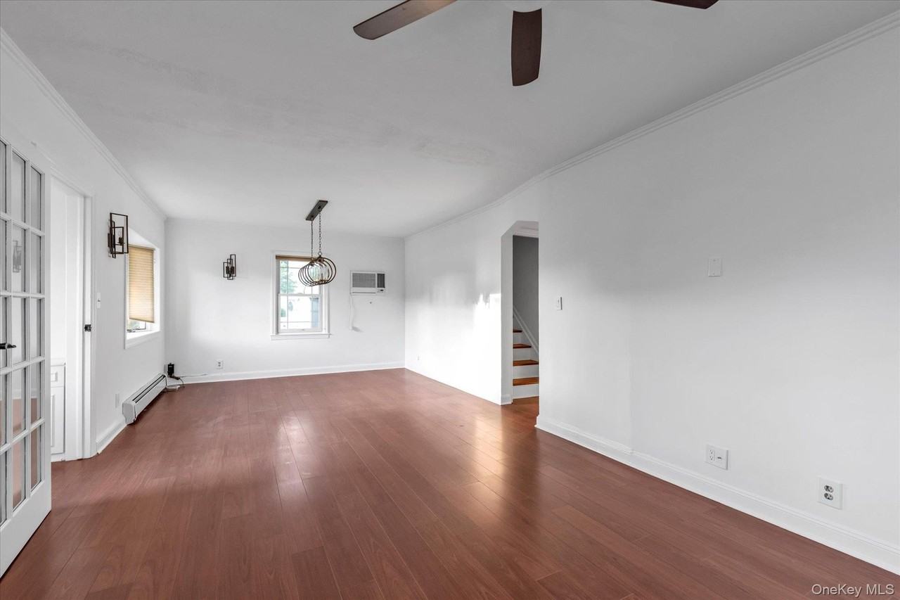 265 Jefferson St - Photo 3 of 22