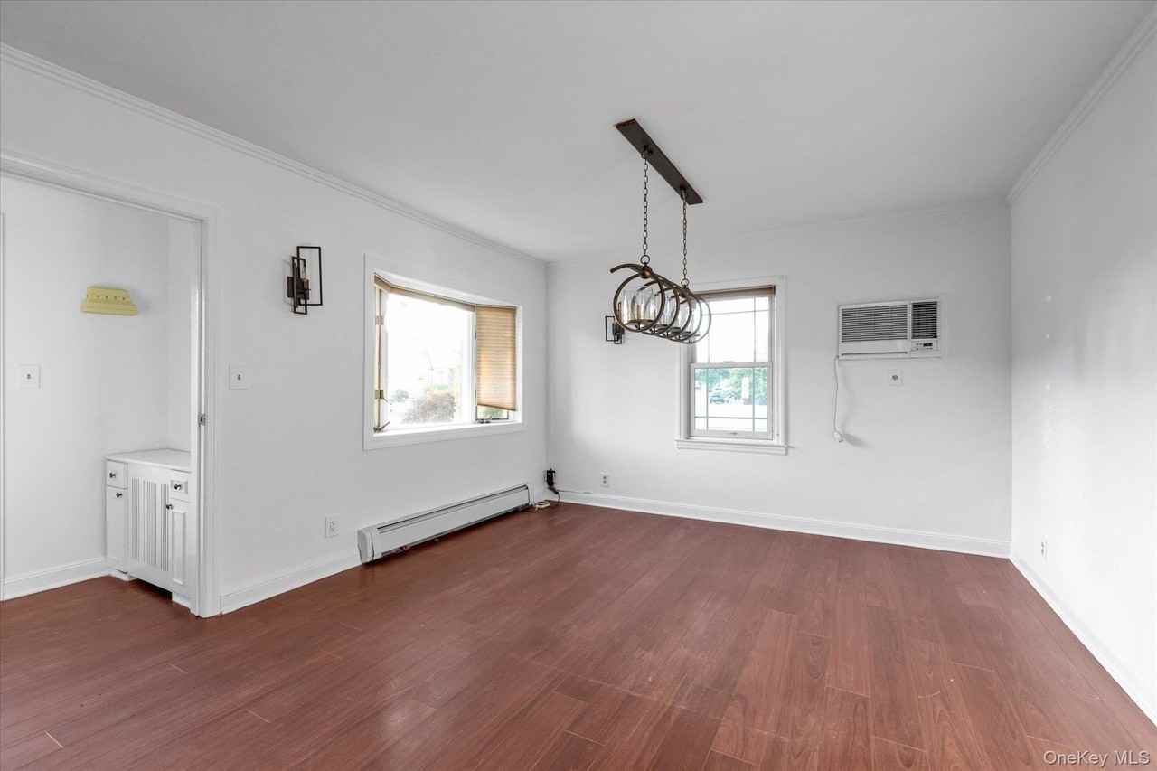 265 Jefferson St - Photo 4 of 22