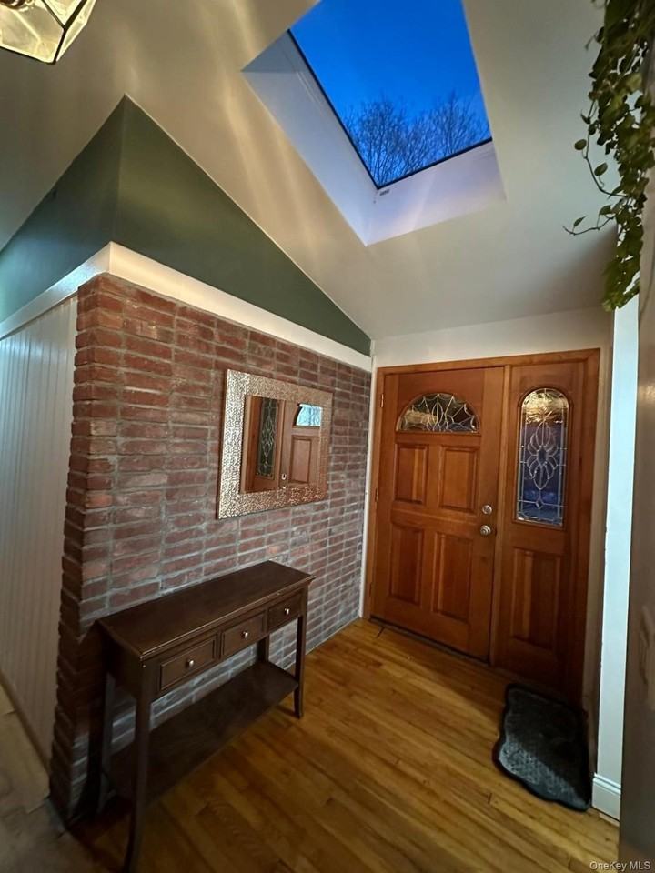 43 Tephanic Ave - Photo 2 of 12