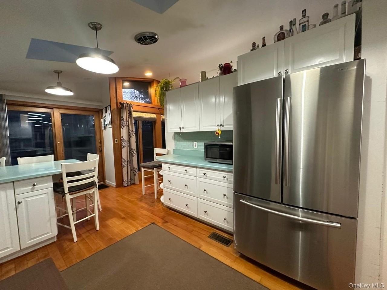 43 Tephanic Ave - Photo 3 of 12