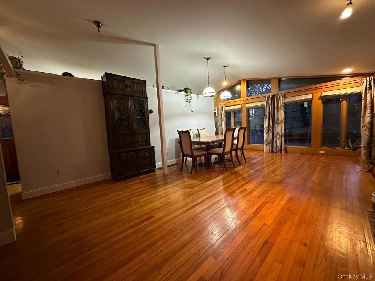 43 Tephanic Ave - Photo 6 of 12