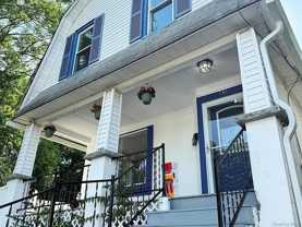 103 N Beacon St - Photo 1 of 1