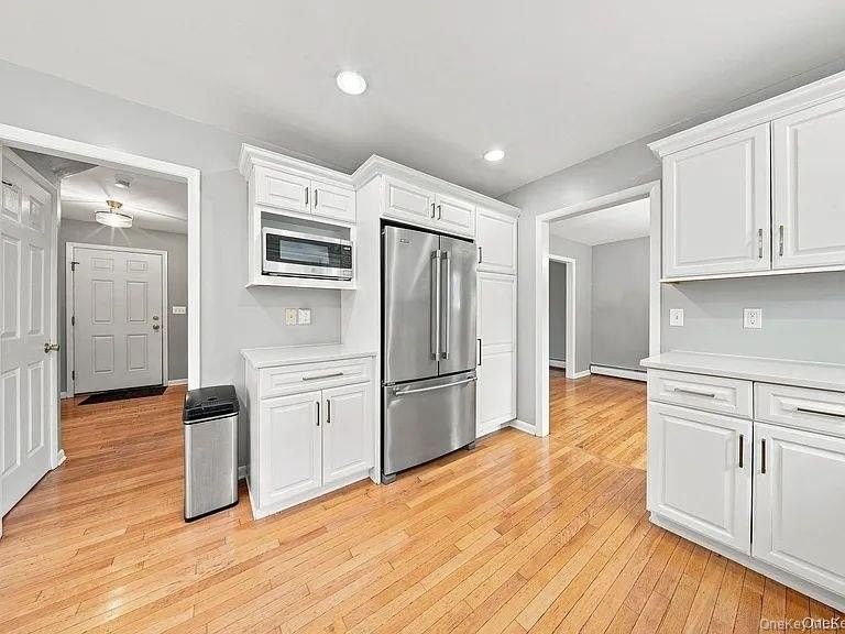 4 Fleetwood Dr - Photo 6 of 13