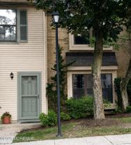113 Dundee Ct - Photo 1 of 1