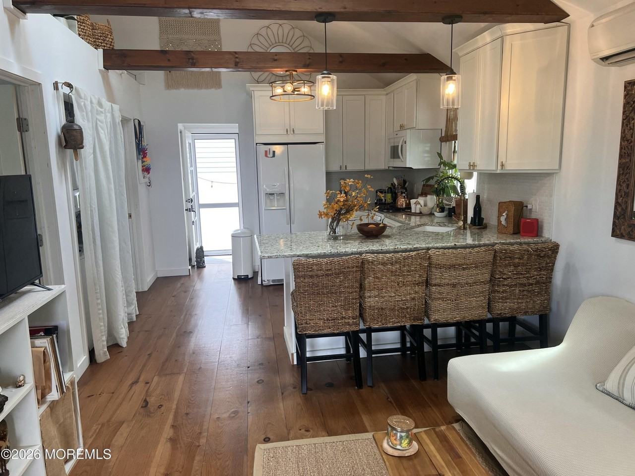 503 15th Ave - Photo 3 of 10
