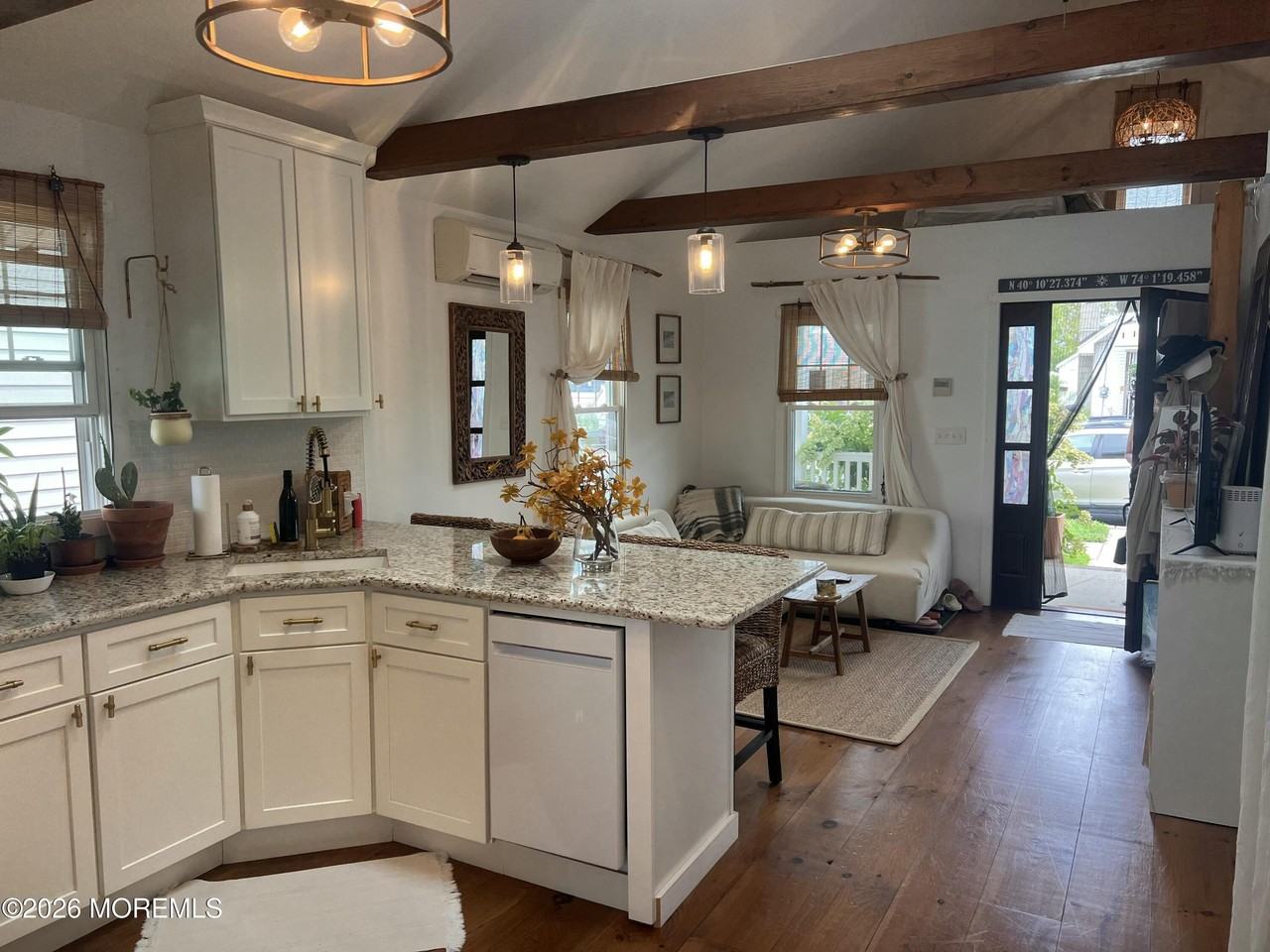 503 15th Ave - Photo 4 of 10