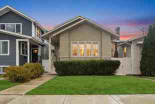 4545 N Lawndale Ave - Photo 1 of 1
